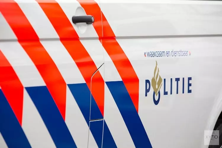 Bestuurder lichtgewond bij botsing op Elspeterweg